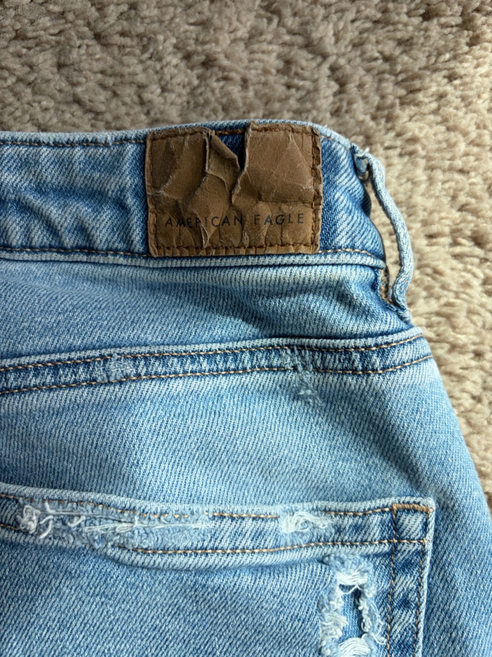 American Eagle Mom Straight Jean | 6 Short | Distressed - Picture 11 of 11